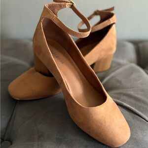 Indigo CAMEL Suede Block Heel Shoes.